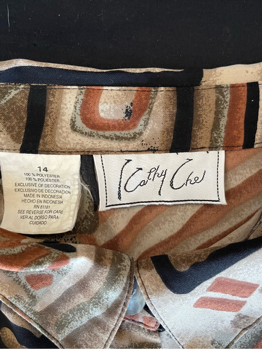 Fab earth-toned abstract print blouse - Brown Multi - Picture 4 of 4